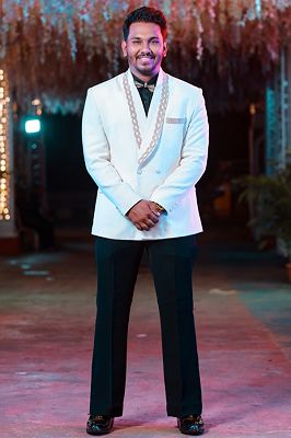 Claire Gentle White Double Breasted Prom Suits With Beadings Shawl Lapel