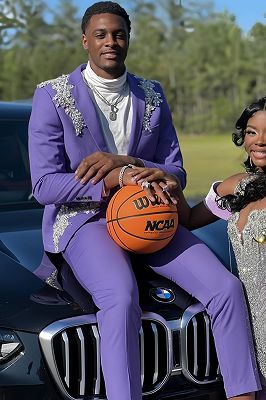 Connor Modern Lavender Notched Lapel Prom Suits With Beading_2