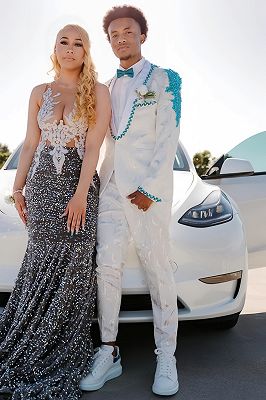 Edward Elegant White Jacquard Shawl Lapel Appliques Prom Suits