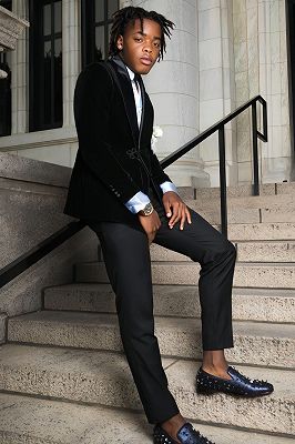 Emmanuel Fancy Black Velvet Satin Shawl Lapel Prom Suits