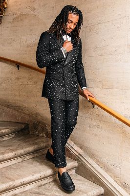 Jacob Black Peaked Lapel Shinning Rhinestones Double Breasted Prom Suits