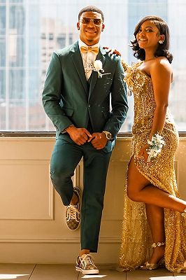 Jason Simple Dark Green Notched Lapel Three Pieces Prom Suits