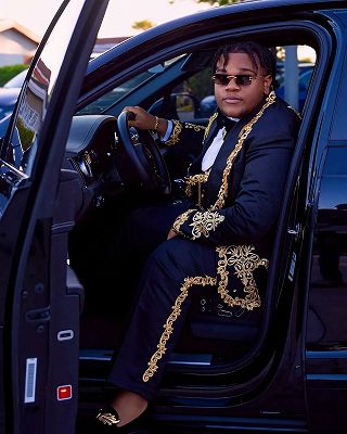 Kevin Special Black Shawl Lapel Three Pieces Prom Suits With Gold Appliques