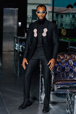 Lawrence Fancy Black One Button Prom Suits With Butterfly Appliques