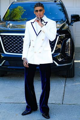 Theodore Handsome White Peaked Lapel Double Breasted Prom Suits With Velvet Pants