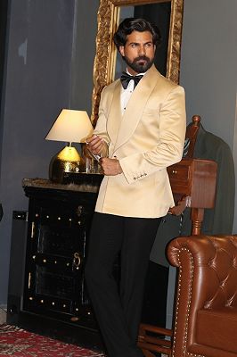 Thomas Mind Champagne Shawl Lapel Double Breasted Stain Prom Suits With Black Pants