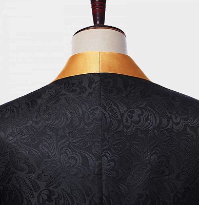 Black Jacquard Tuxedo with Gold Shawl Lapel | Three Pieces Men Suits_4