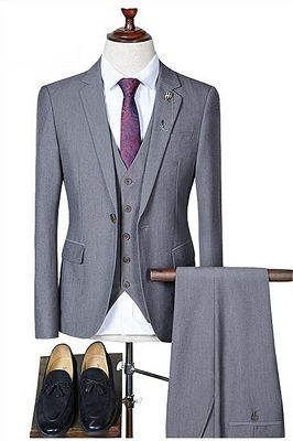 Simple Gray Men Suits Online | Dane Bespoke Tuxedo with 3 Pieces_1